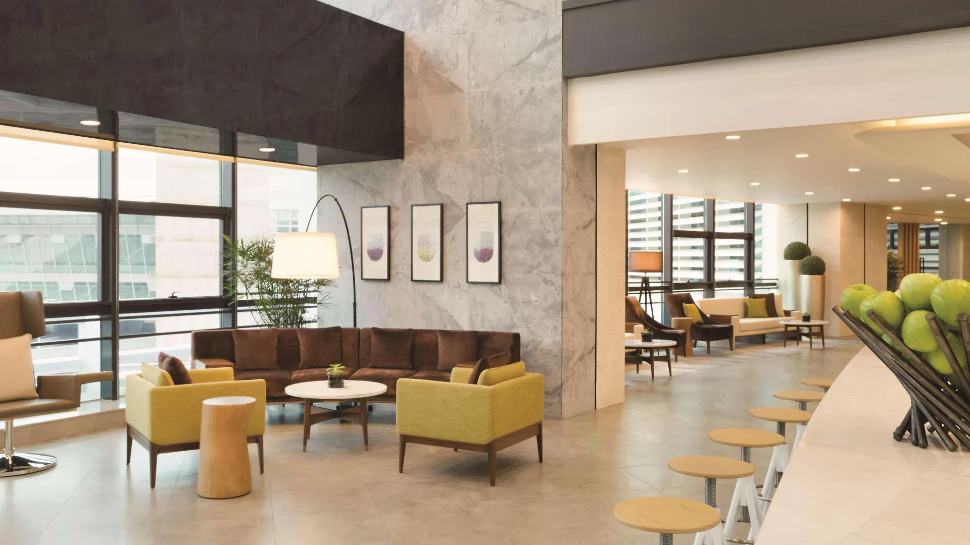 Hyatt Place Shenzhen Airport 4*,  Cina